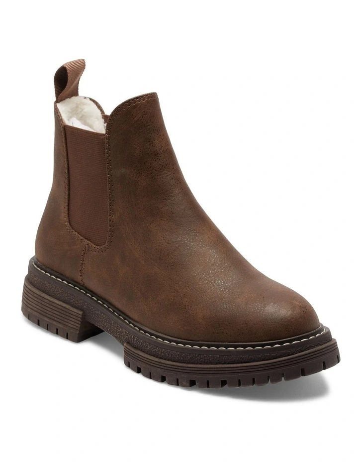Lorena Boots in Brown