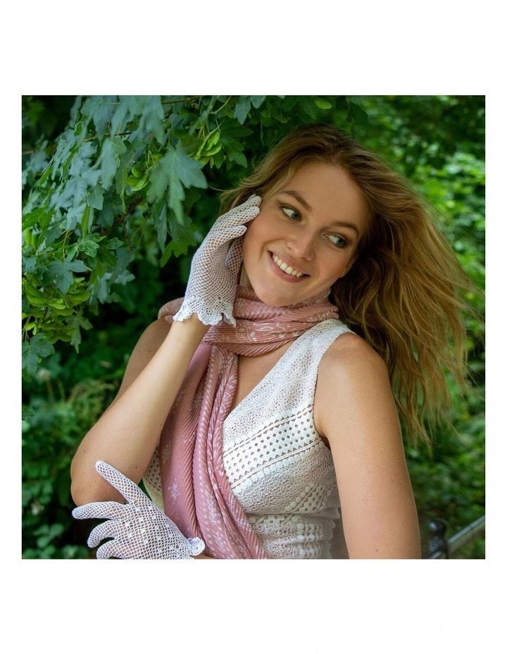 Hand Crochet Gloves in White