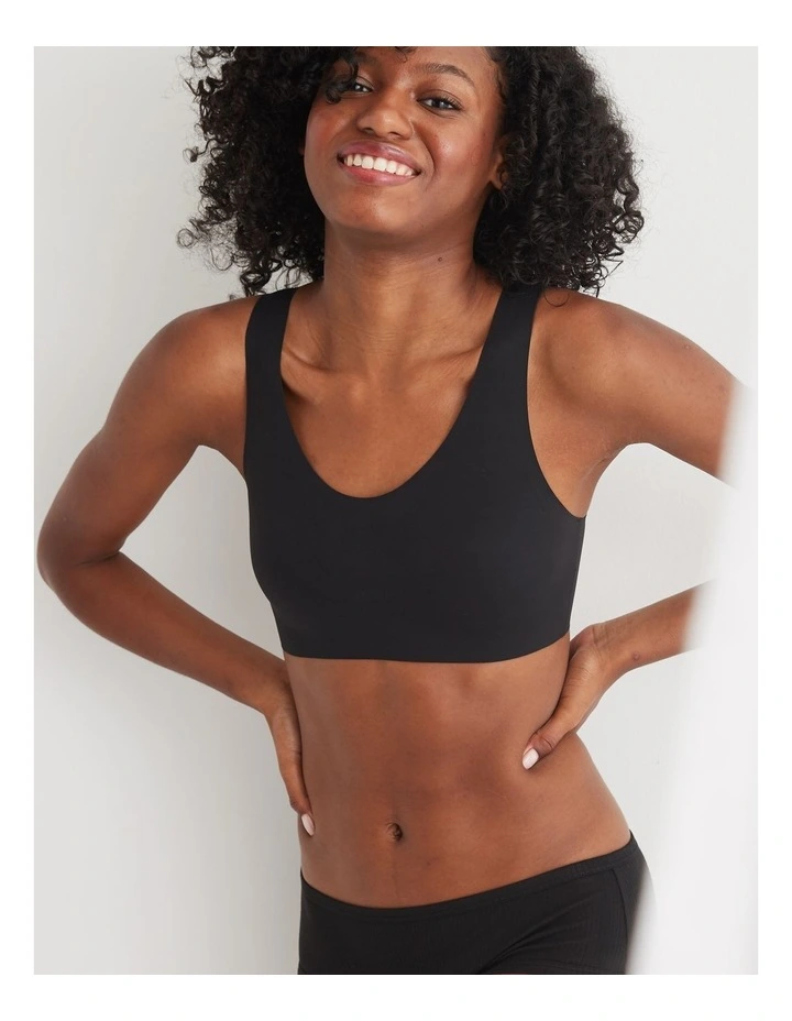 Smoothez Padded Scoop Bralette in Black