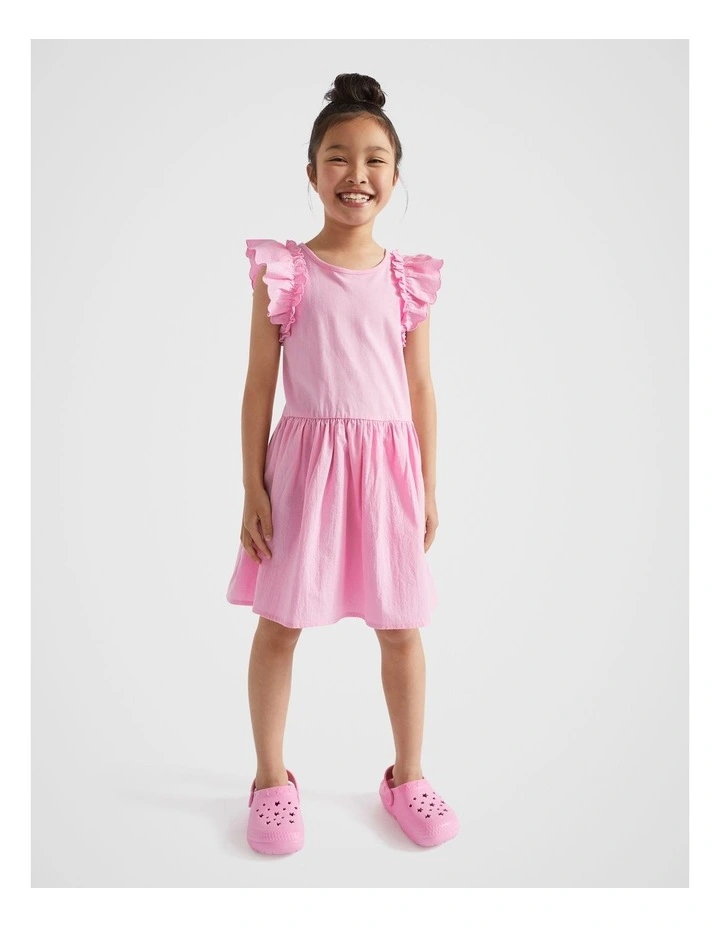 Splice Scollop Dress in Pink