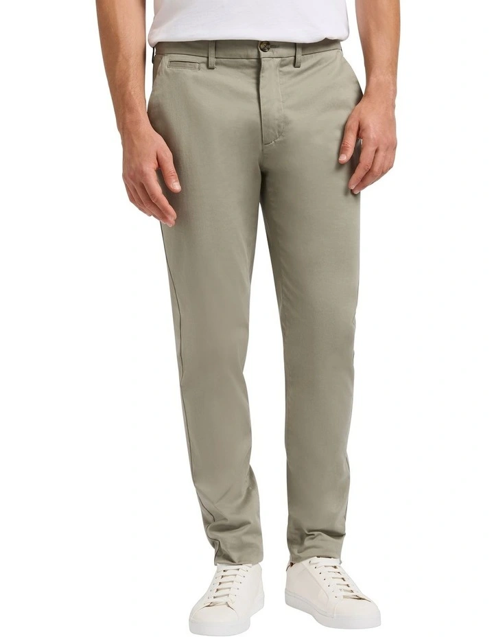 Bruno Chino Pant in Laurel Oak