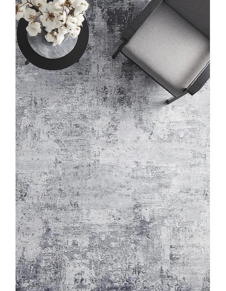Illusions 156 Rug In Silver