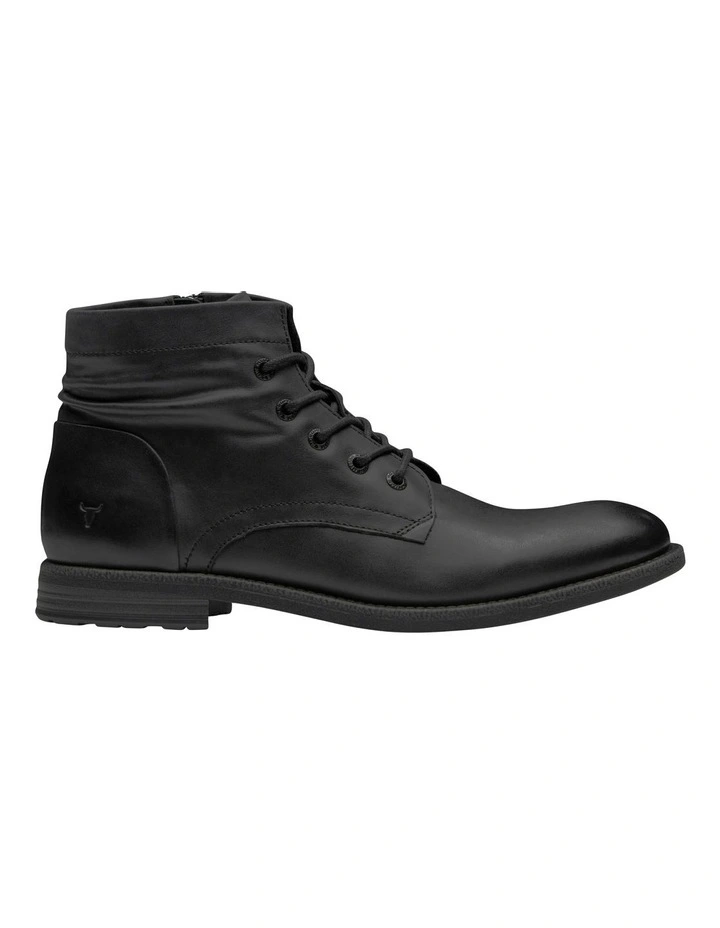 Stephan Leather Boot in Black