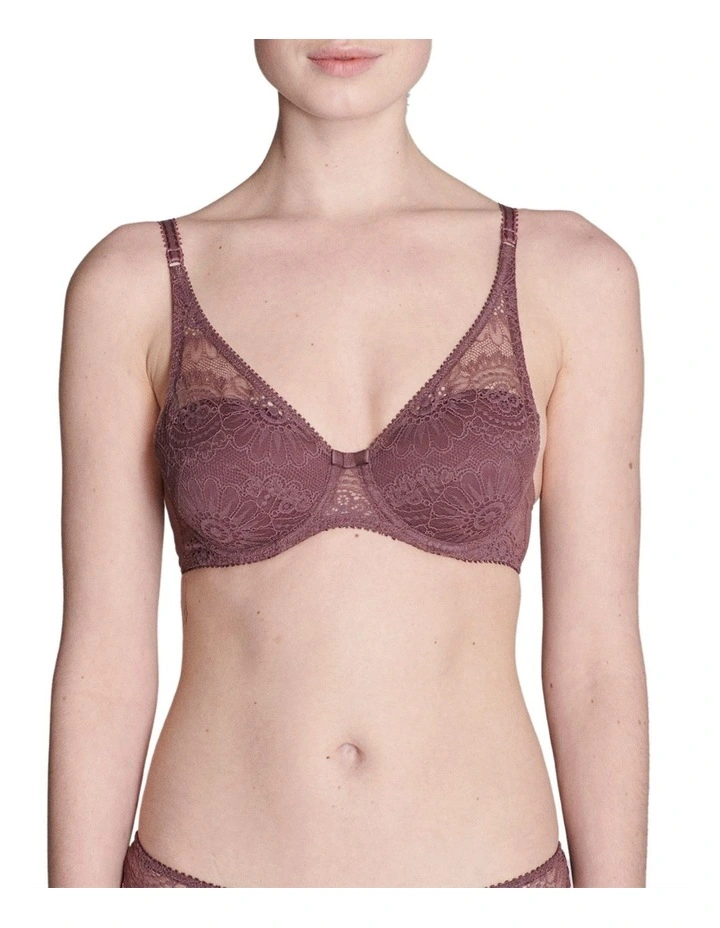 Embleme 3D Contour Bra in Brown