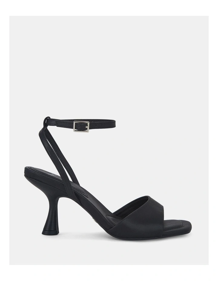 Zasher Heel in Black