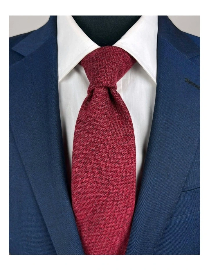Crotone Plain Tie in Red