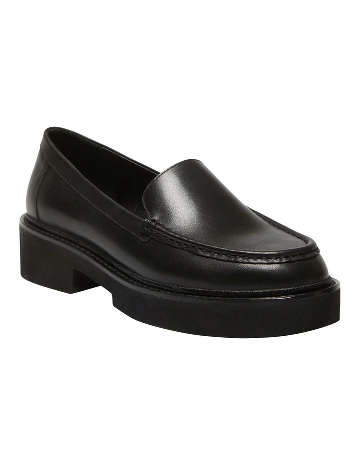 Abbott Leather Flat Shoes in Black