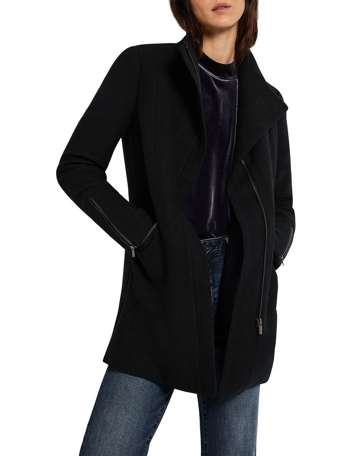 Rose Felted Wool Coat in Black