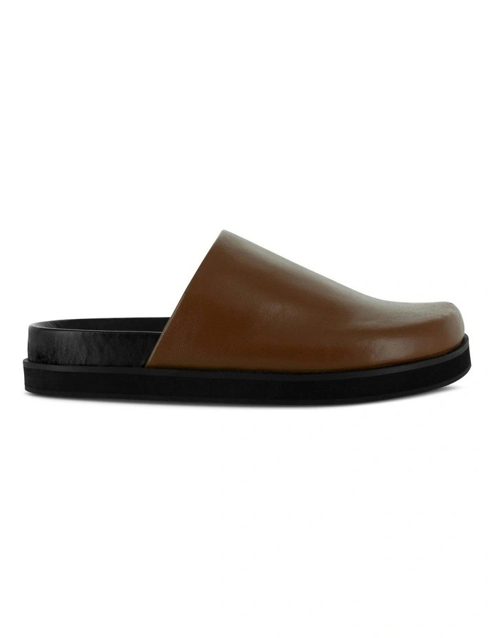 Zen Loafers in Brown