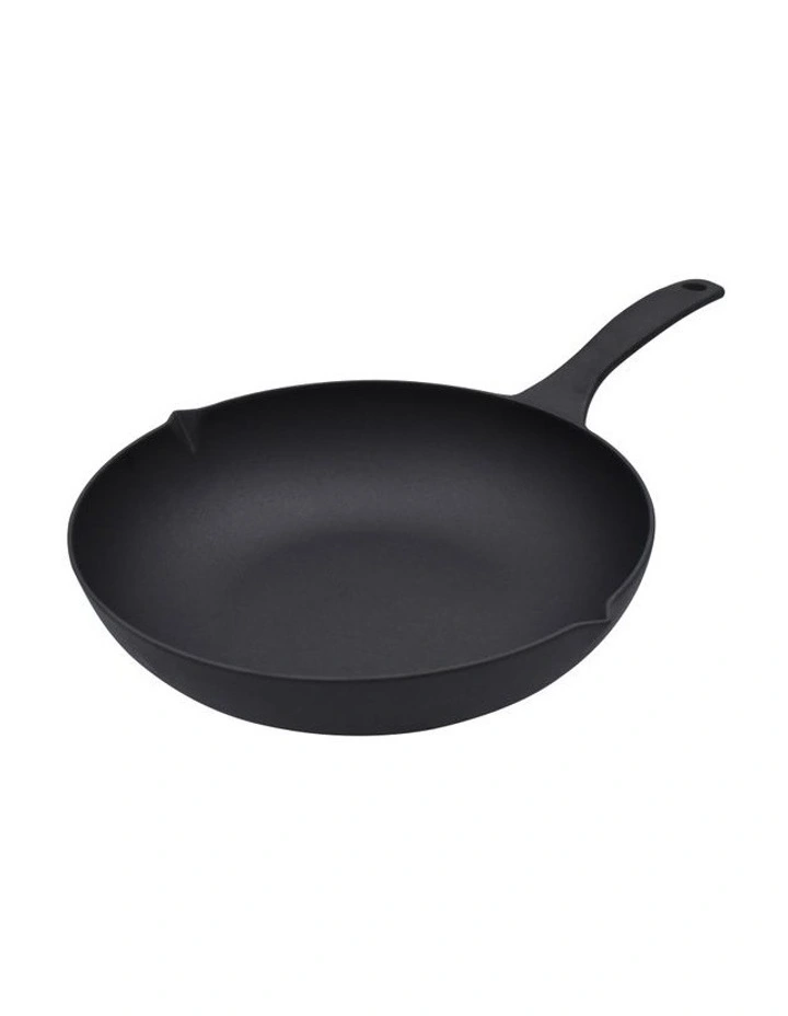 Cast Iron Seasoned Wok 30cm in Black