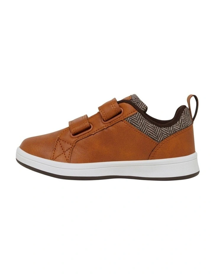 Denham Sneakers in Brown