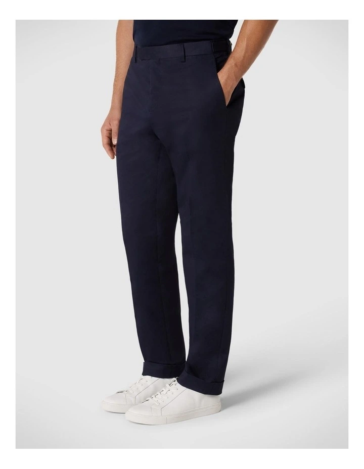Slim Stretch Tailored Dress Pant in Navy