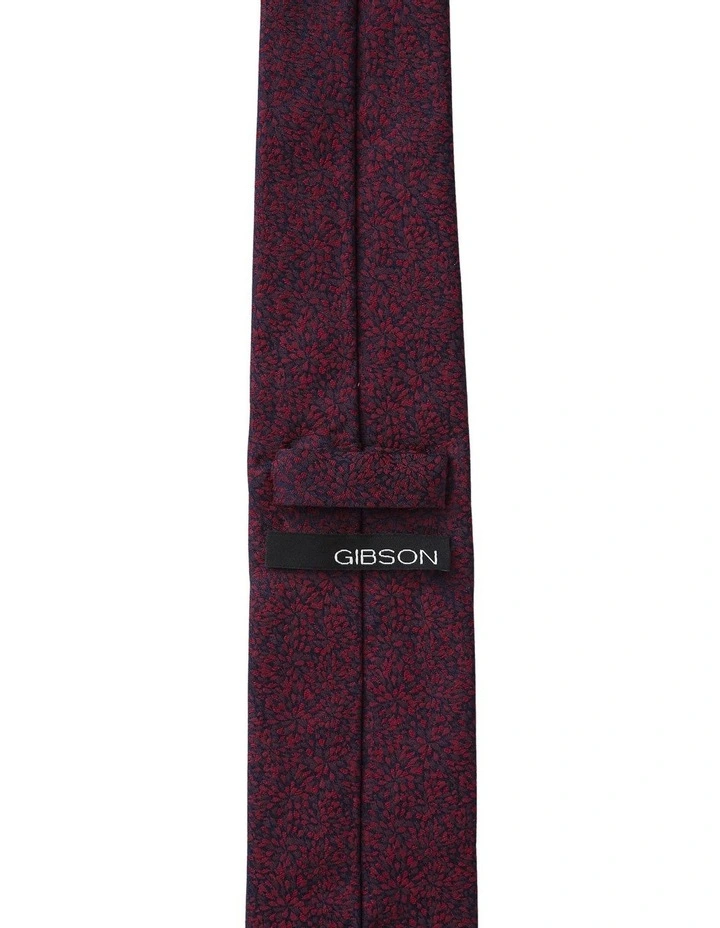 Ice Crystals Silk Tie in Wine