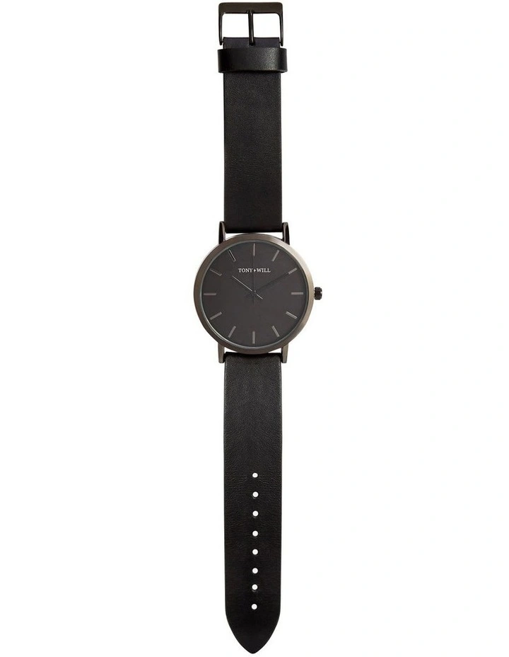 Classic Watch in Black