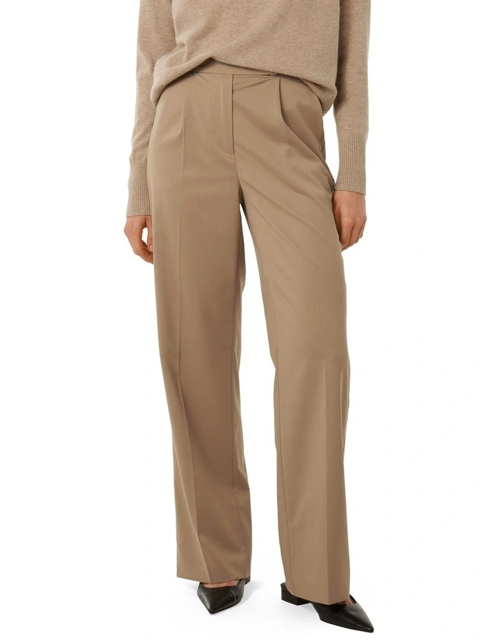 Gia Relaxed Tailored Pants in Brown