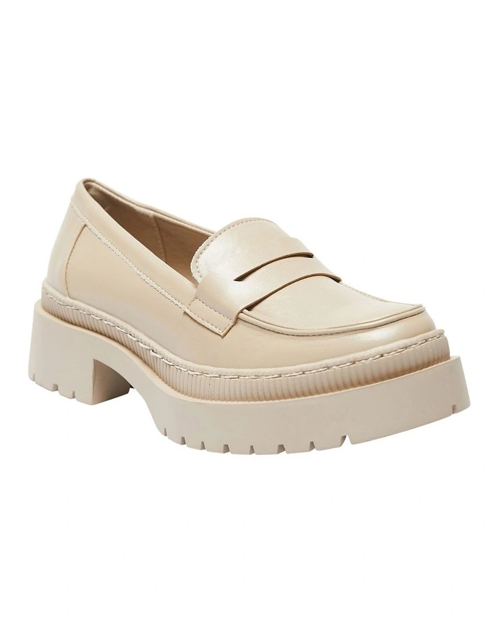 Sawyer Flats In Nude Smooth