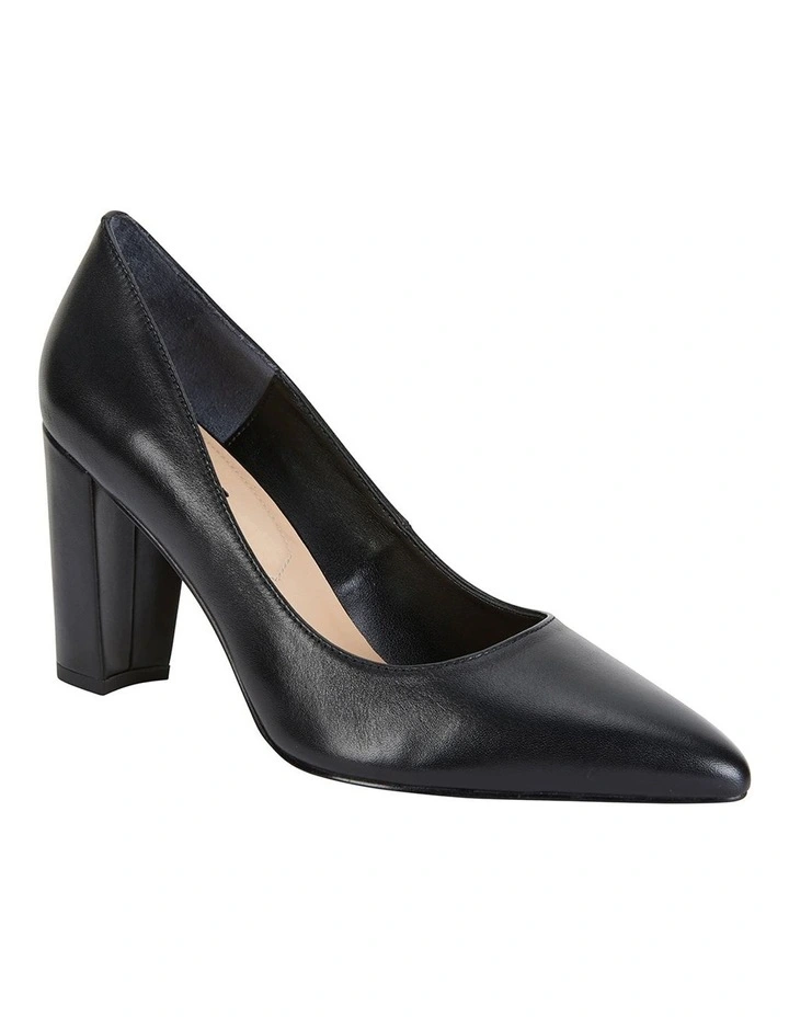 Lyric Heeled Shoes in Black Leather