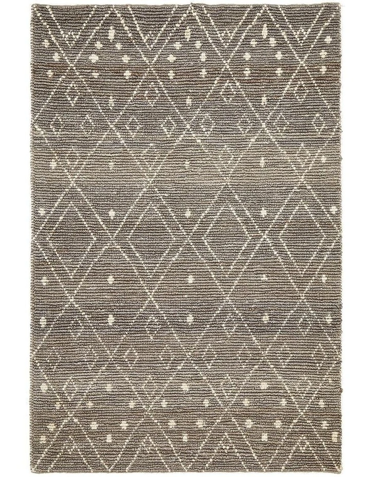 Kenya Misu Hand Woven Tribal Jute Rug