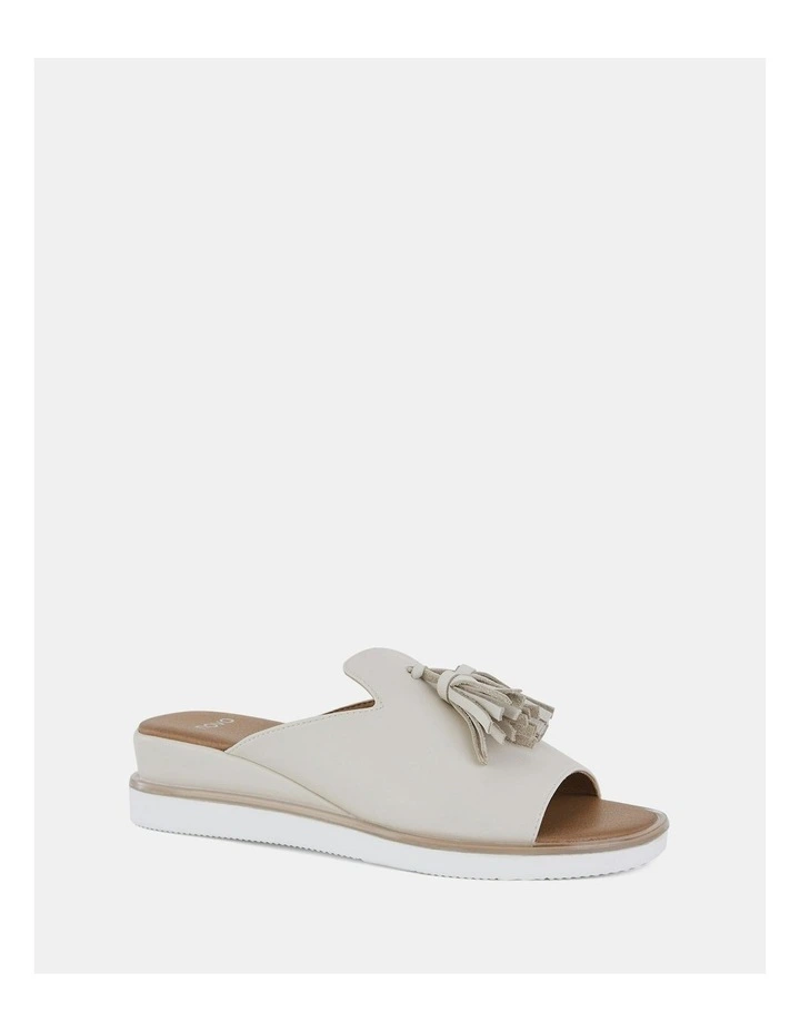 Bolly Wedges in Cream