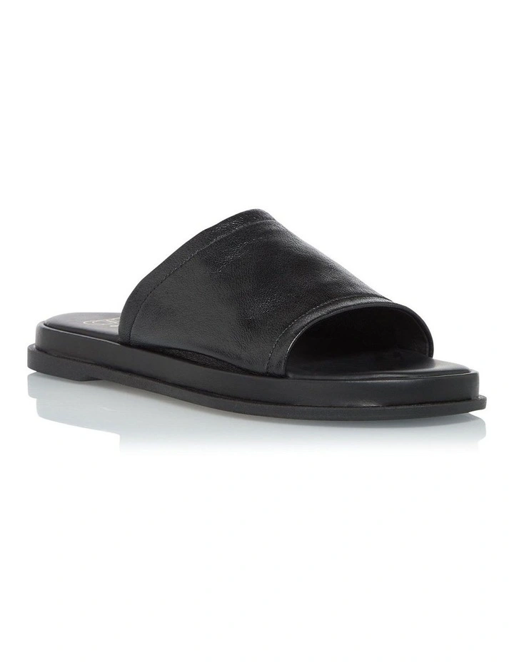 Laurena Sandals In Black