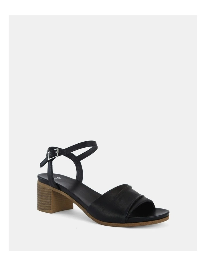 Urang Heeled Sandals in Black