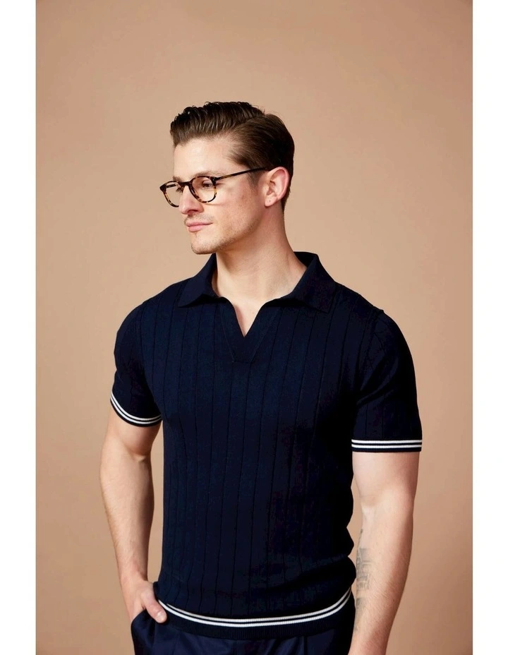 Skipper Neck Short Sleeve Shirt in Navy/White