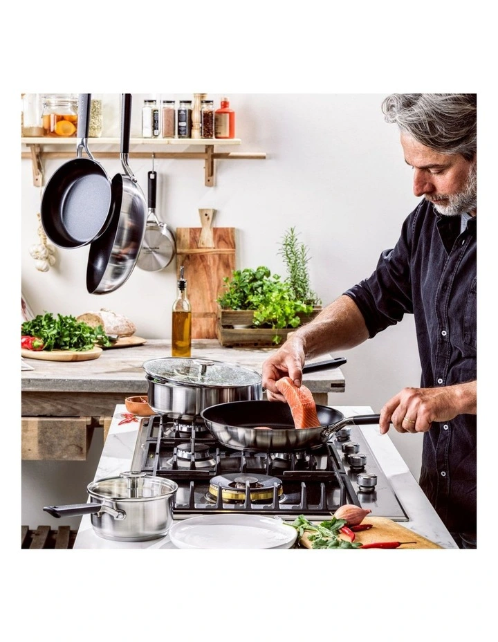 Classic Open Frypan 30cm in Stainless Steel