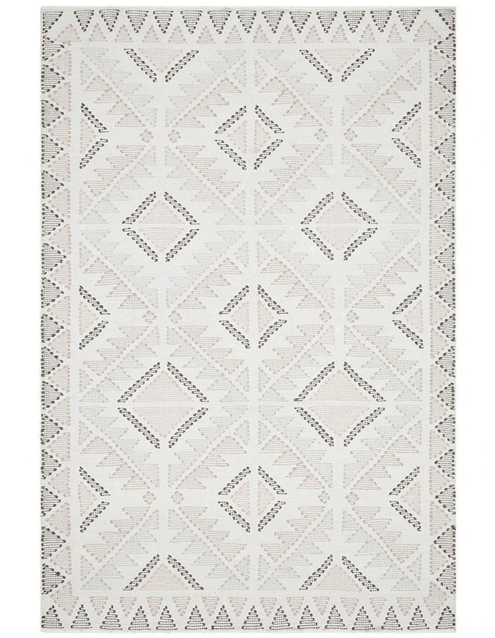 Vidya Peach Rug in White