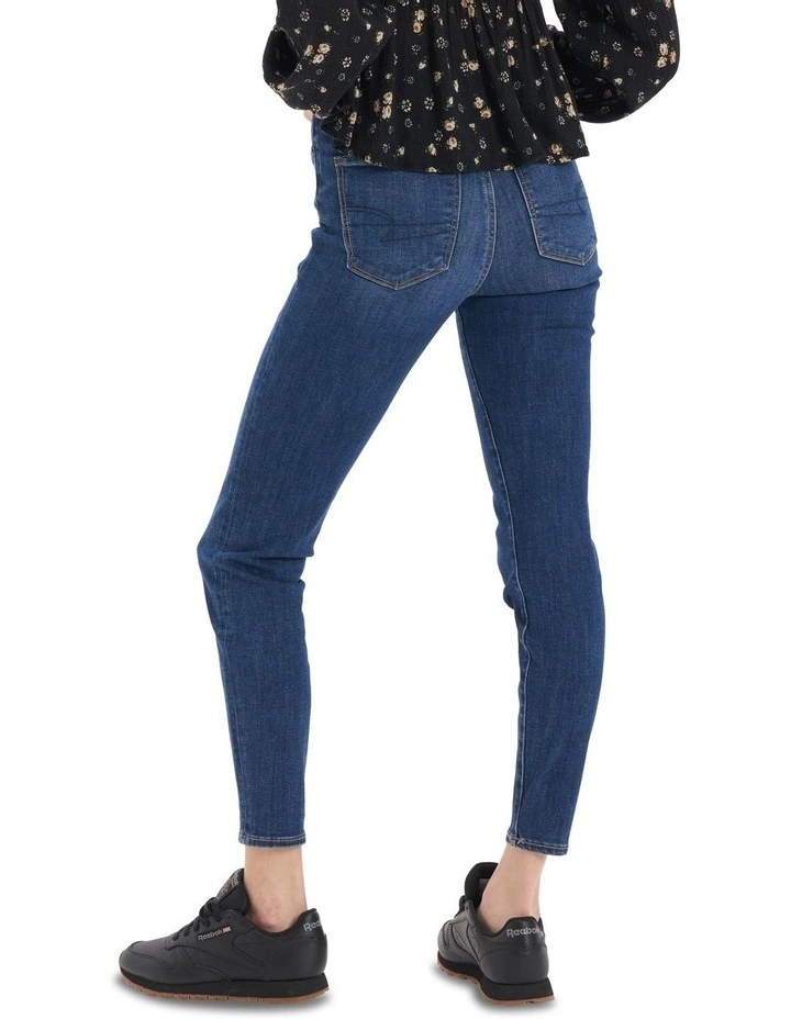 Next Level Curvy High-Waisted Jegging in Dark Wash