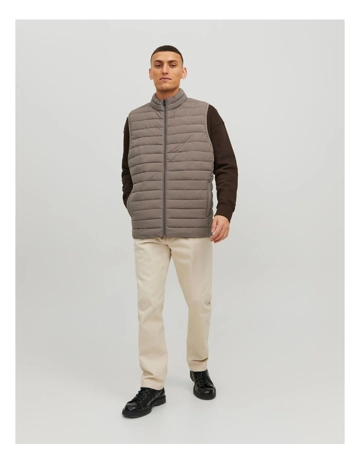 Recycled Puffer Vest in Grey