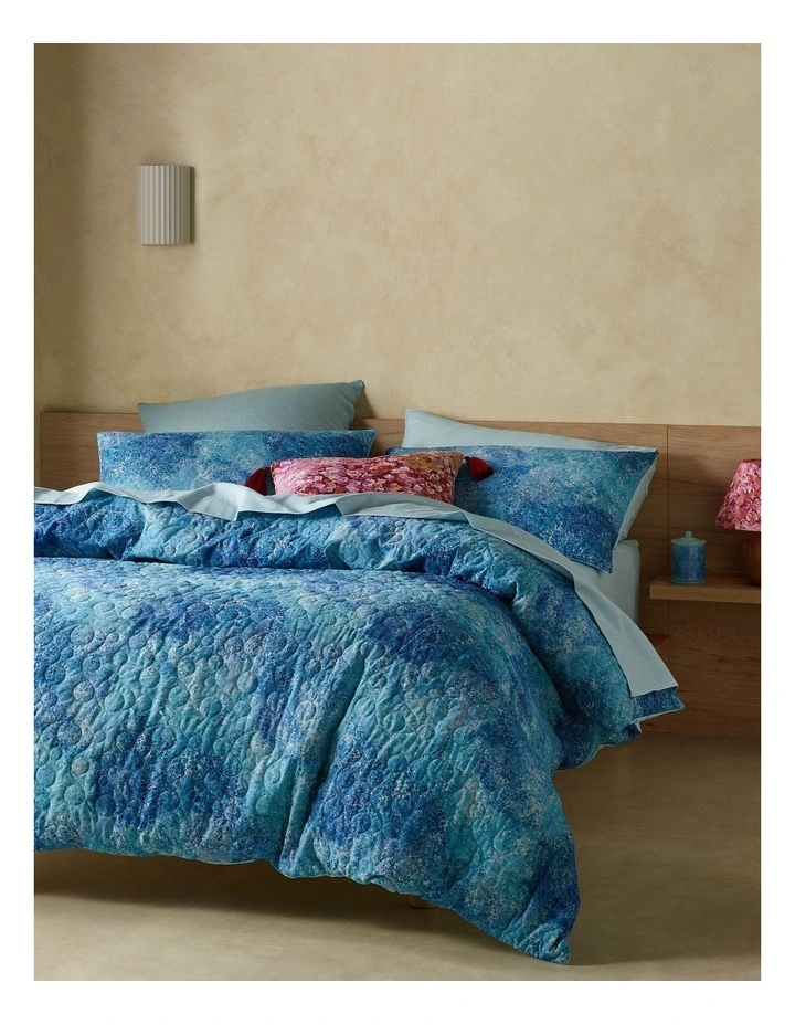 Bush Plum Dreaming 3 Quilted Cotton Quilt Cover Set in Blue