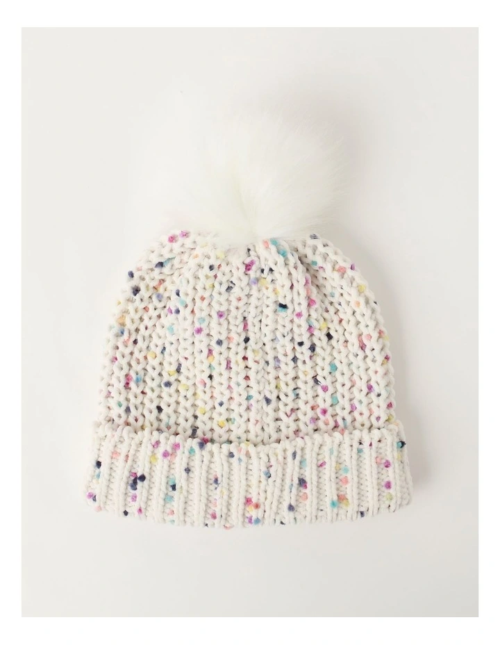 Chenille Beanie (3-8 Years) in Cream