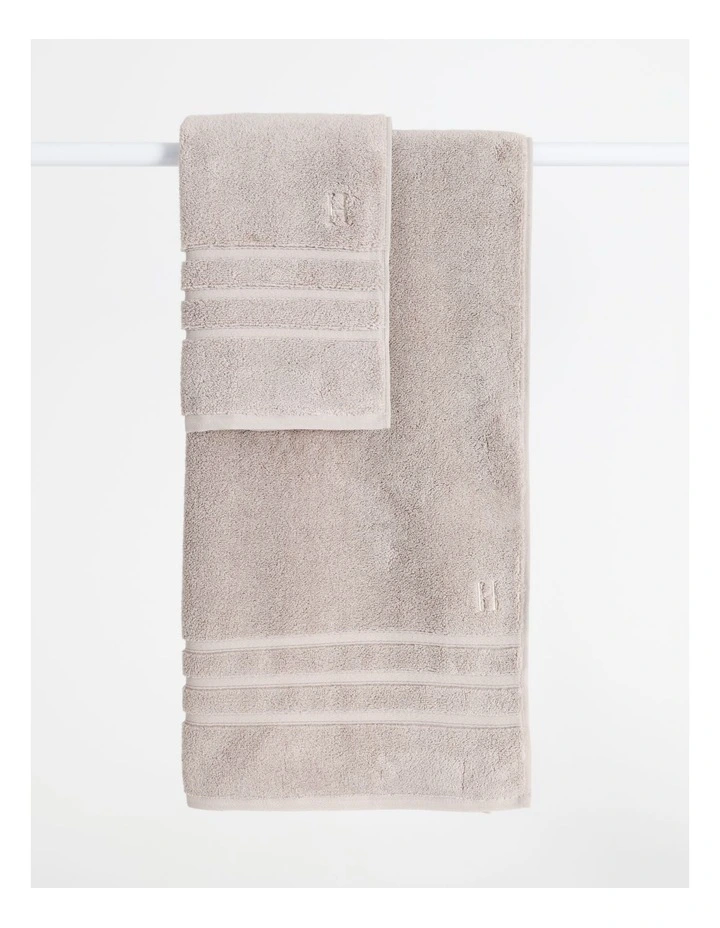 Super Plush Cotton Towels in Silver
