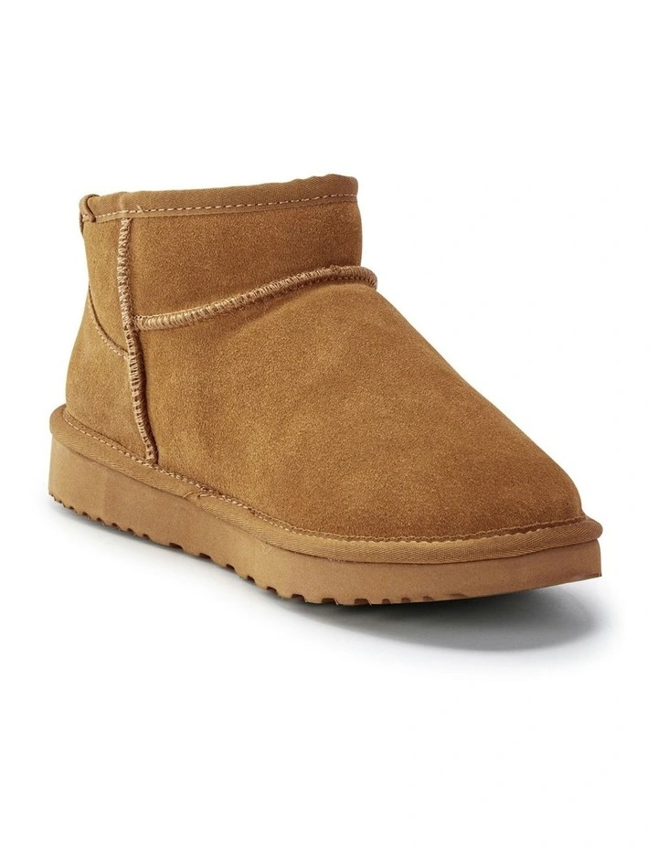 Sheepskin Classic Ultra Mini Boots in Camel