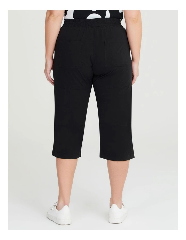 Active Crop Button Pant in Black