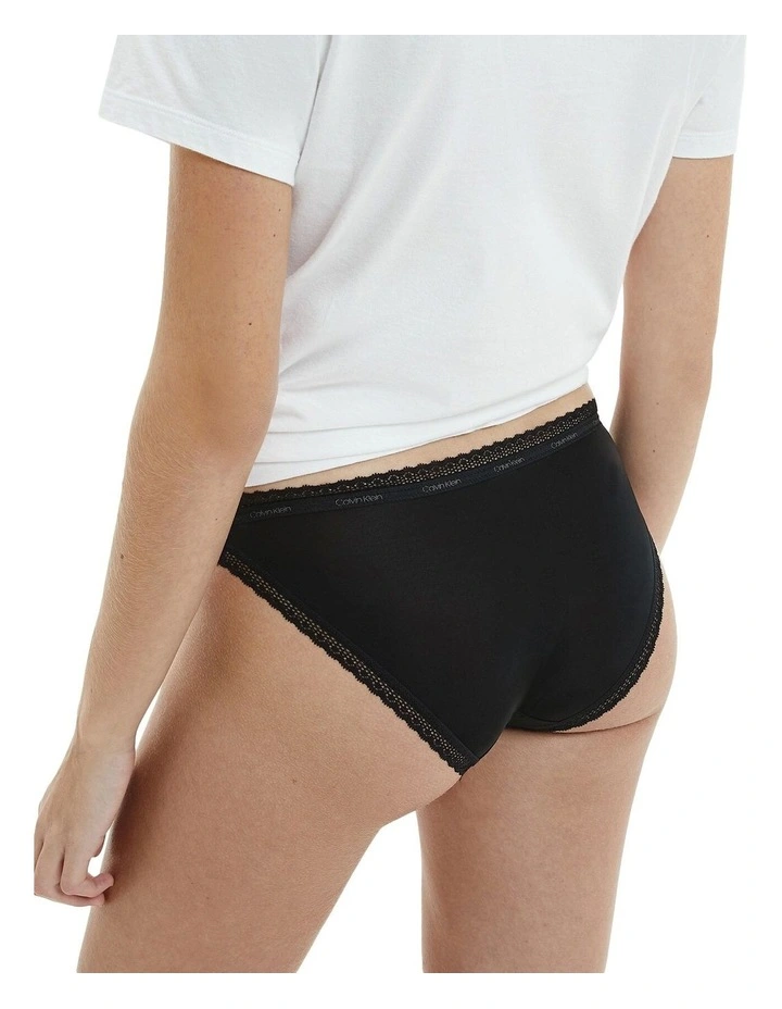 Bottom's Up Refresh Bikini in Black