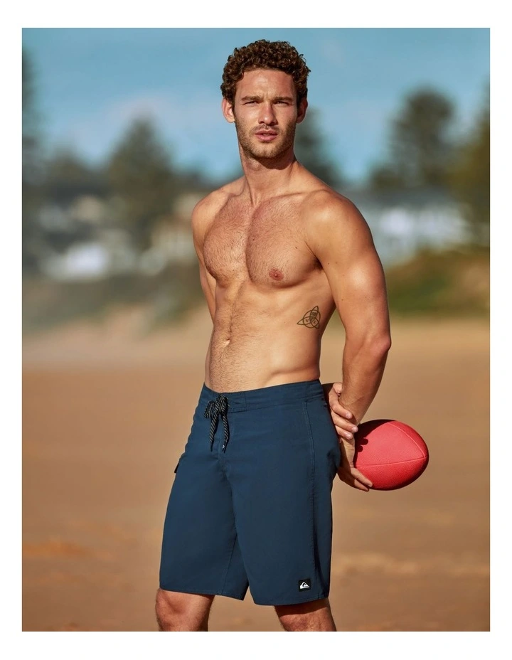 Surfsilk Kaimana 19" Boardshorts in Navy Blazer