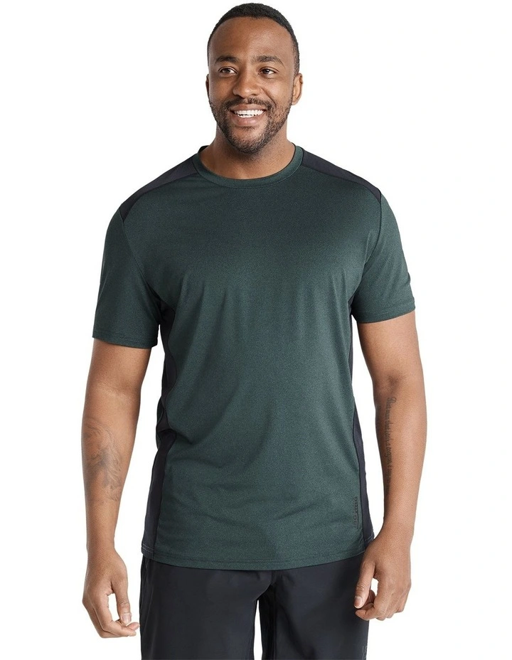Active Panel Tee in Green
