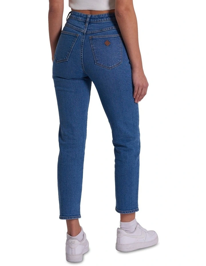 94 High Slim Liliana Jeans in Mid Blue