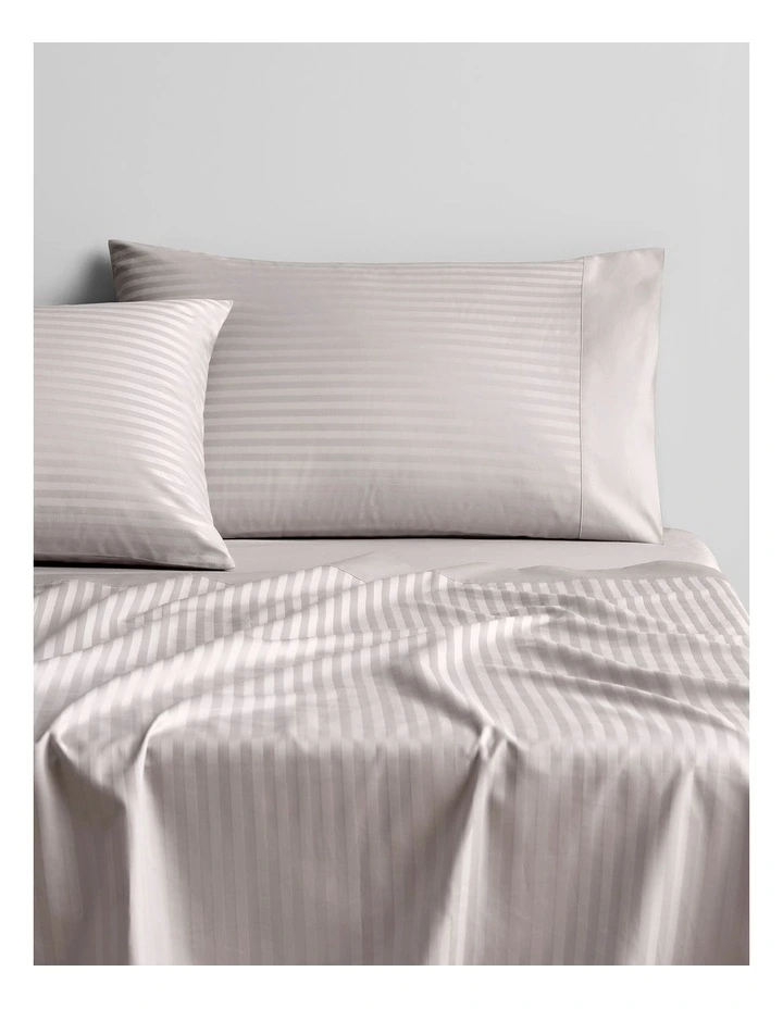 1200 Thread Count Millennia Fitted Sheet in Driftwood
