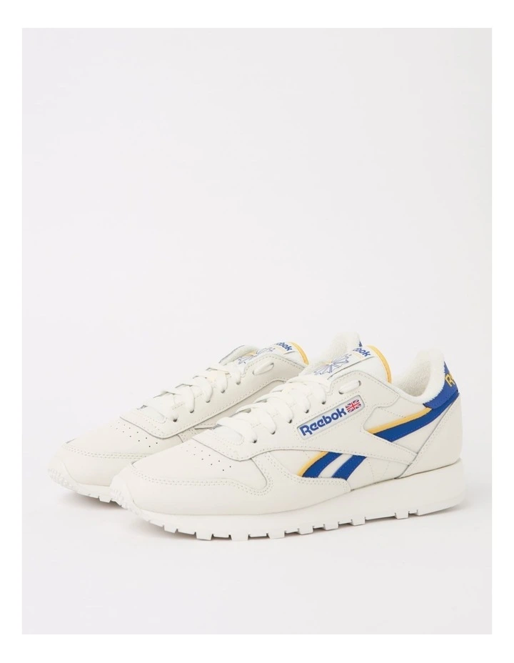Classic Leather Shoes in Cream