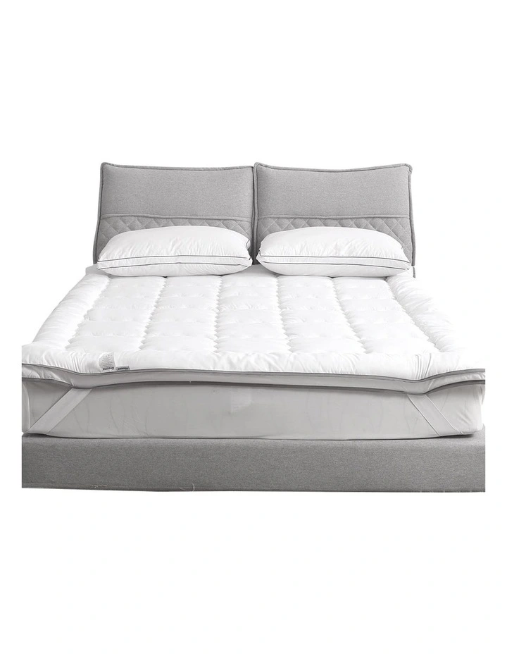 Queen Pillowtop Mattress Topper in White