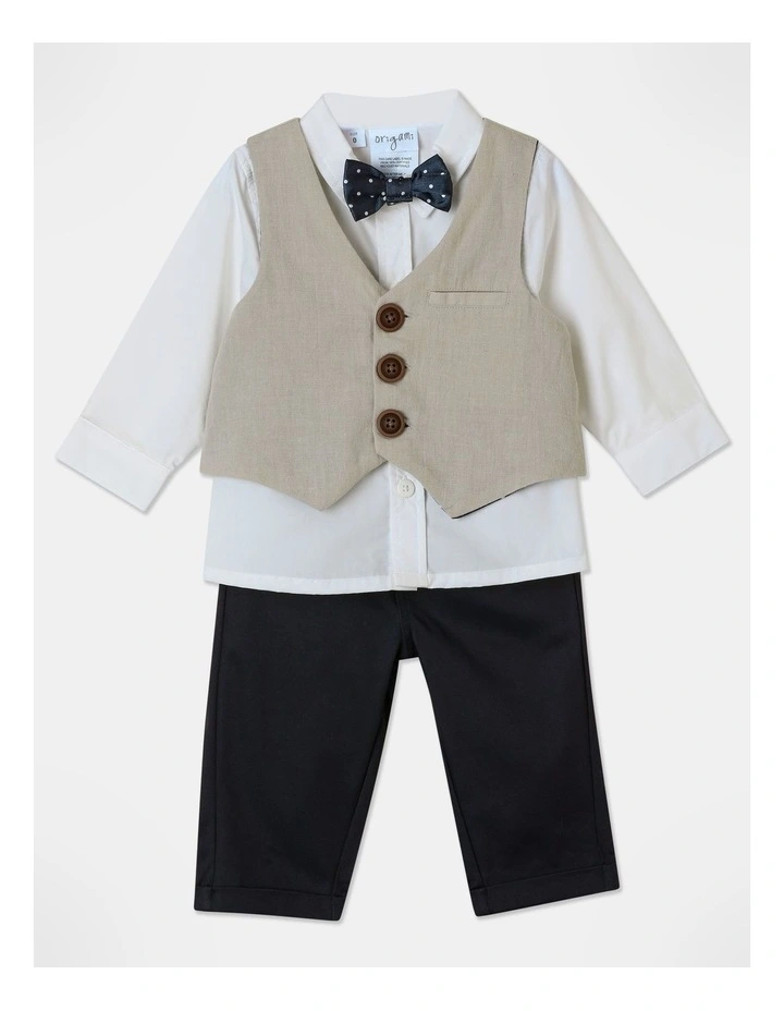 Oliver Three Piece Suit Set In Assorted