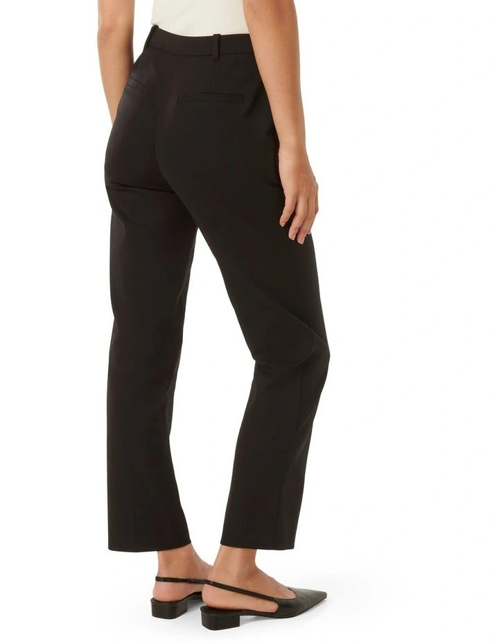 Gwen Tapered Pants in Black