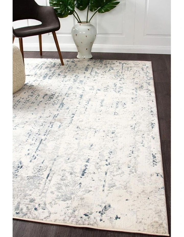 Kendra Farah Distressed Contemporary Rug In Multi