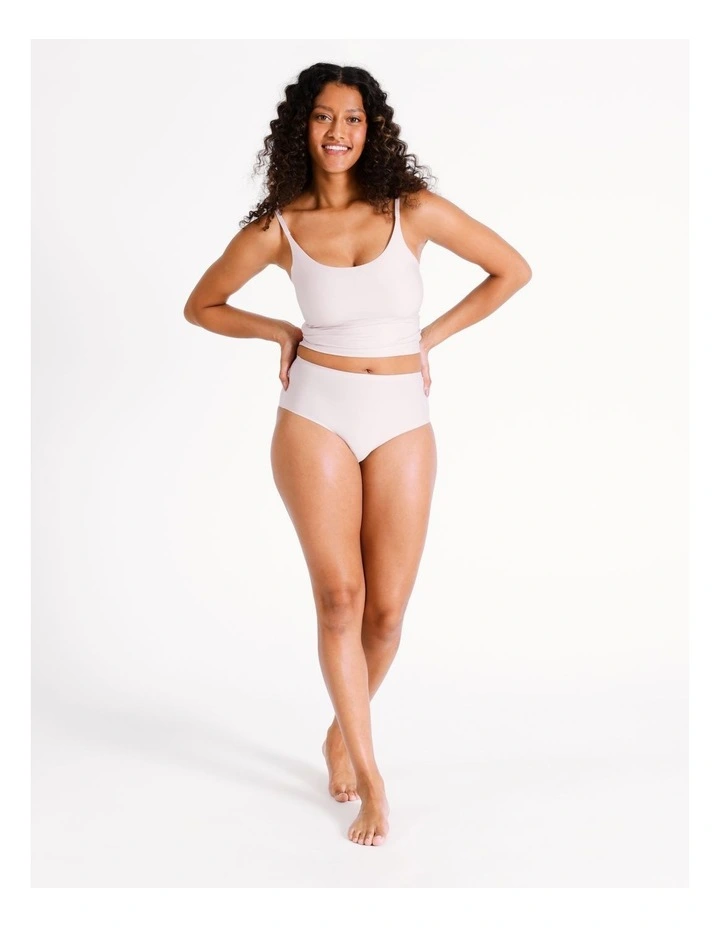 Smooth Brazilian in Beige