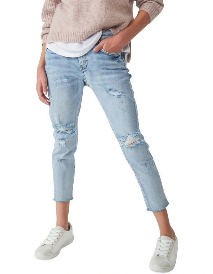 Harper Straight Jean in Pale Indigo