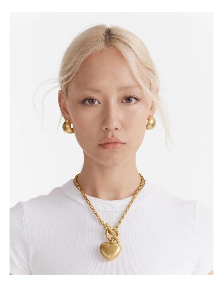 Affaire Necklace in Soft Gold