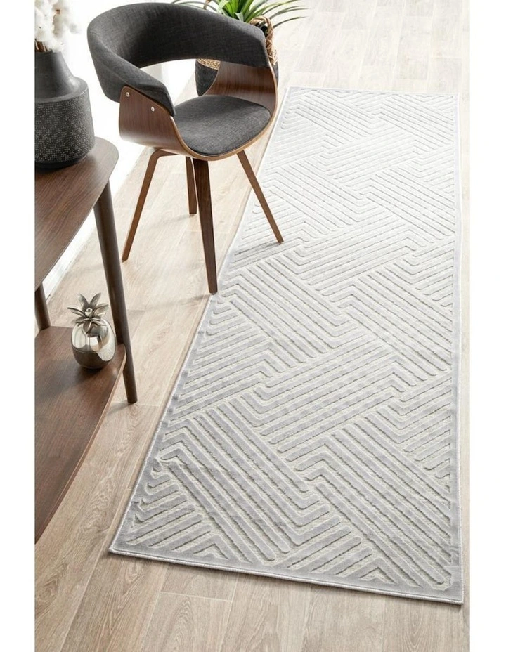 York Cindy Rug in Silver