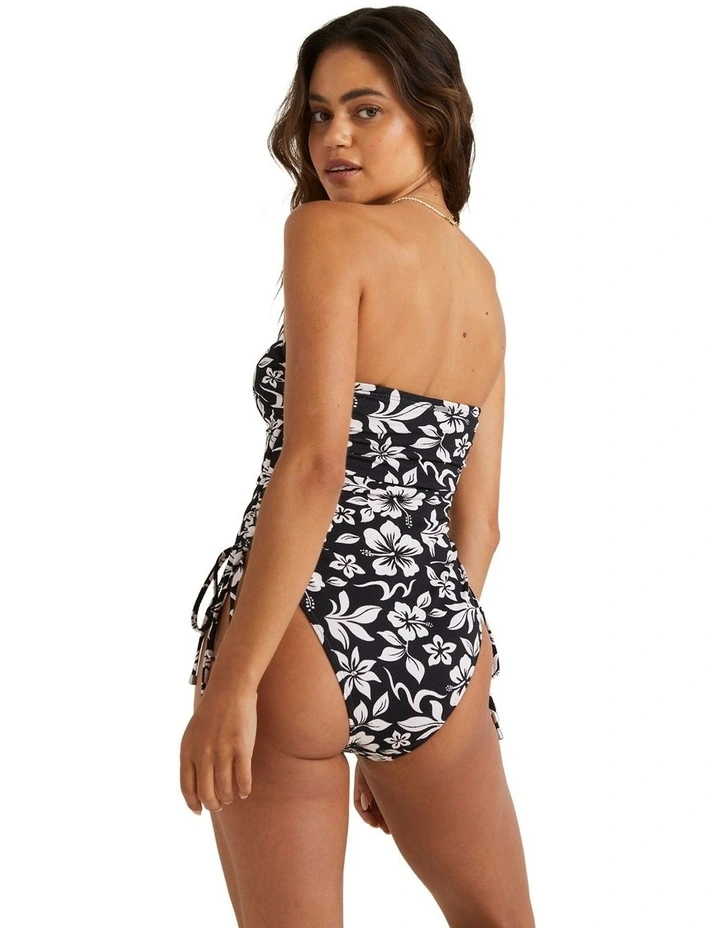 Toko Naomi Bandeau One Piece in Black